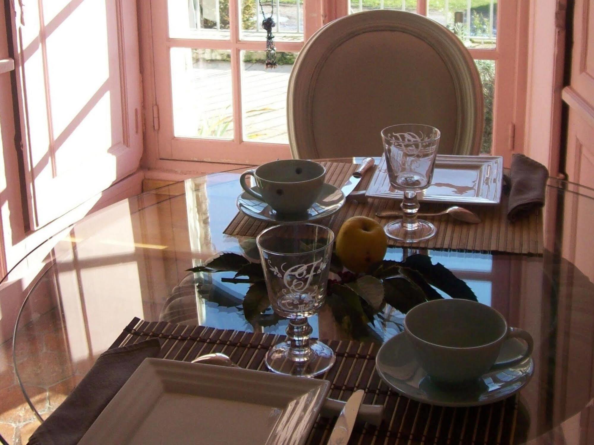 Logis Hotel Le Relais Louis XI Meung-sur-Loire Zewnętrze zdjęcie