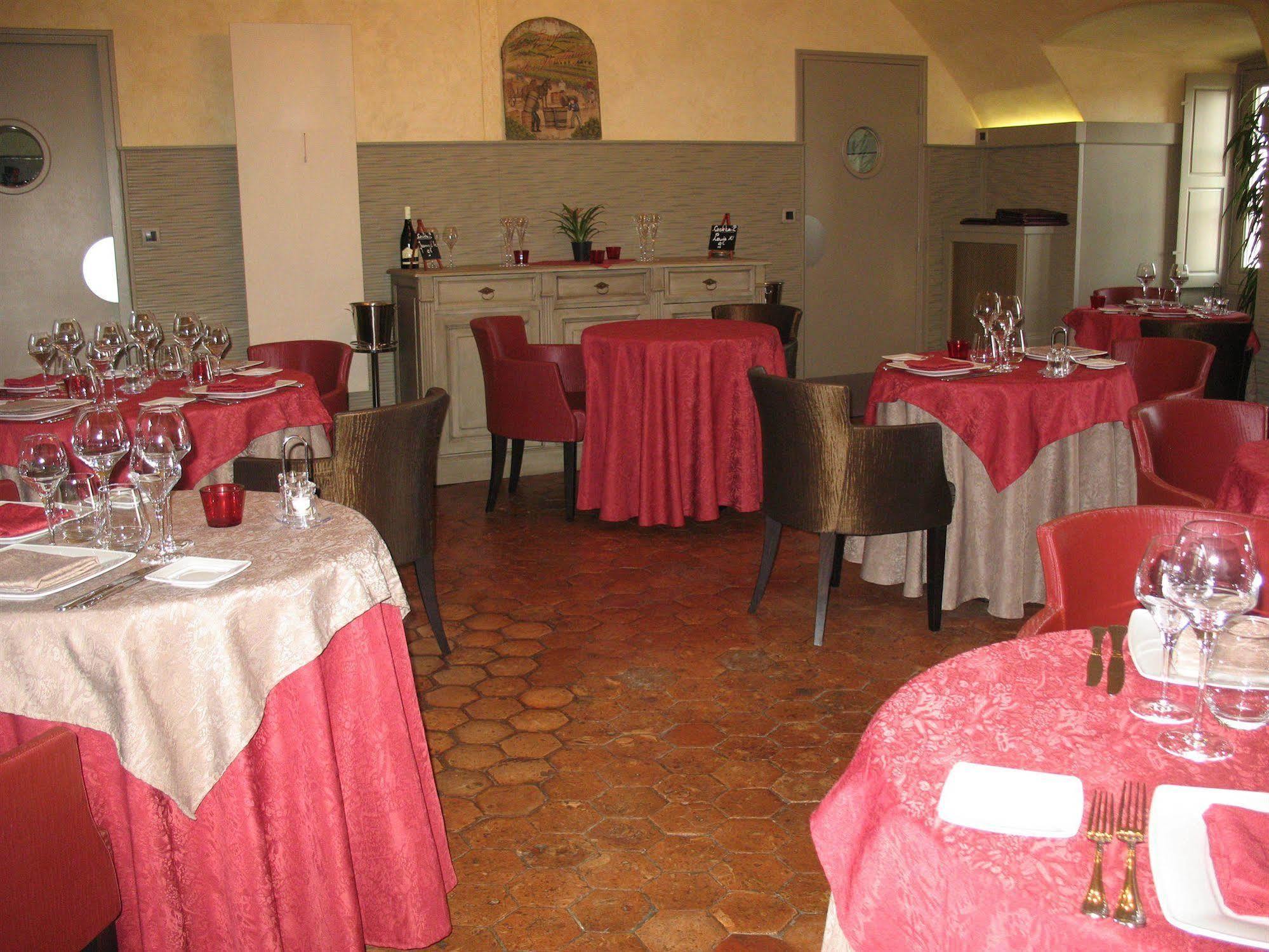 Logis Hotel Le Relais Louis XI Meung-sur-Loire Zewnętrze zdjęcie